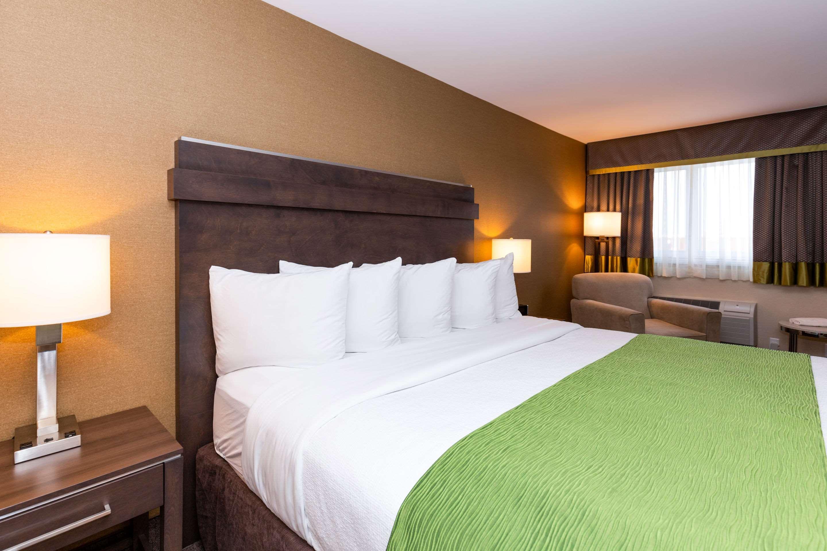 Quality Inn & Suites Matane Exterior foto