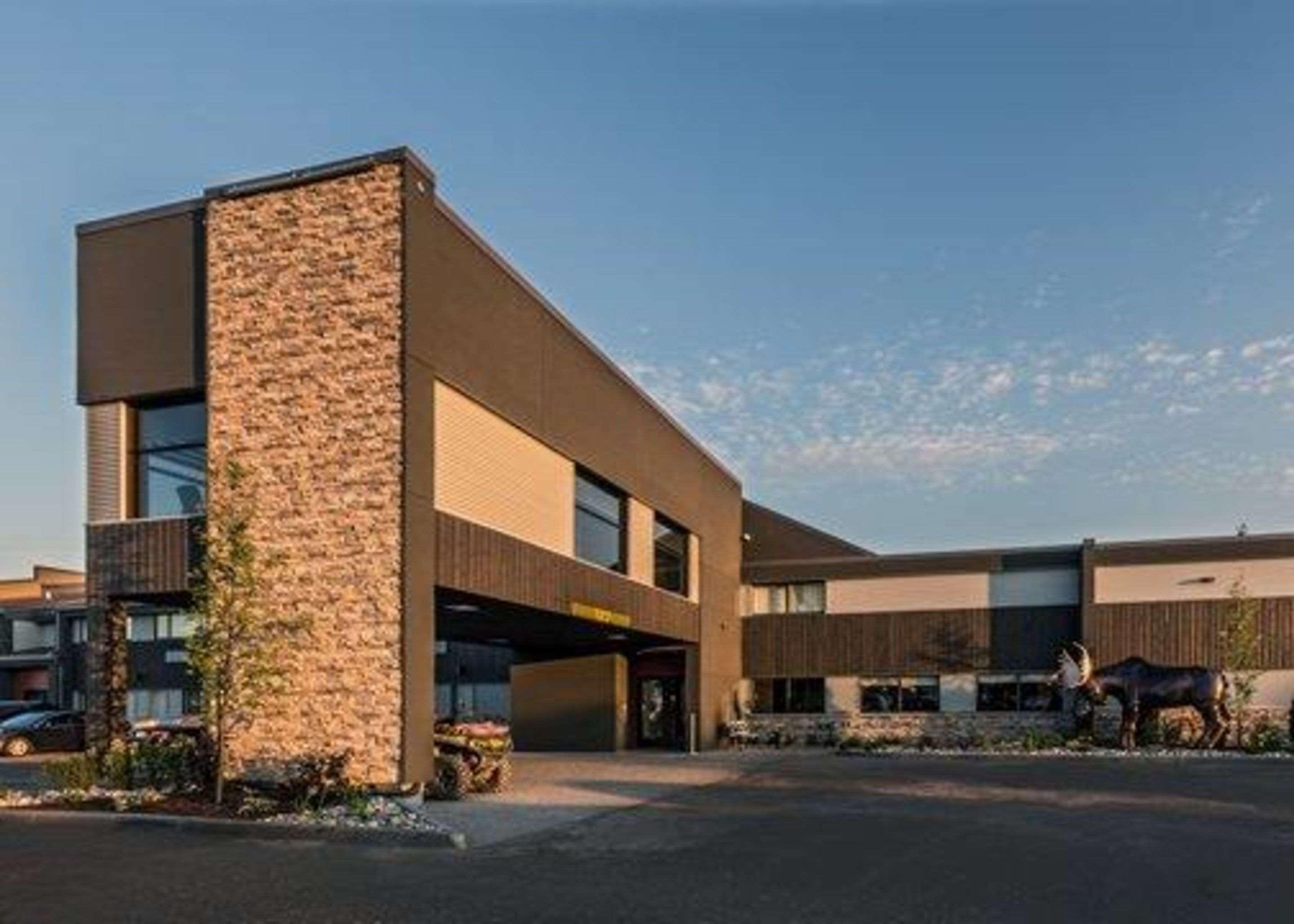 Quality Inn & Suites Matane Exterior foto