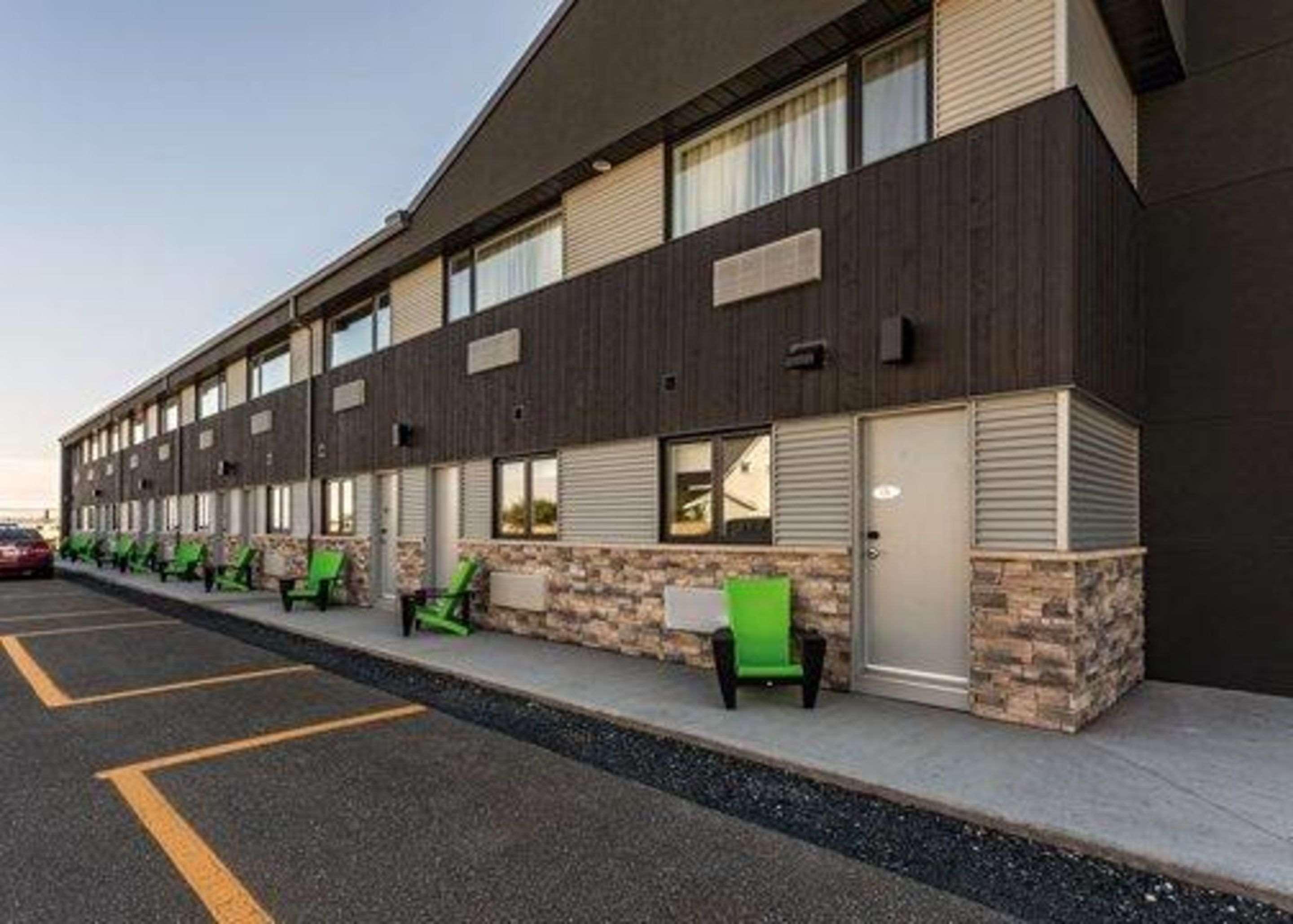 Quality Inn & Suites Matane Exterior foto