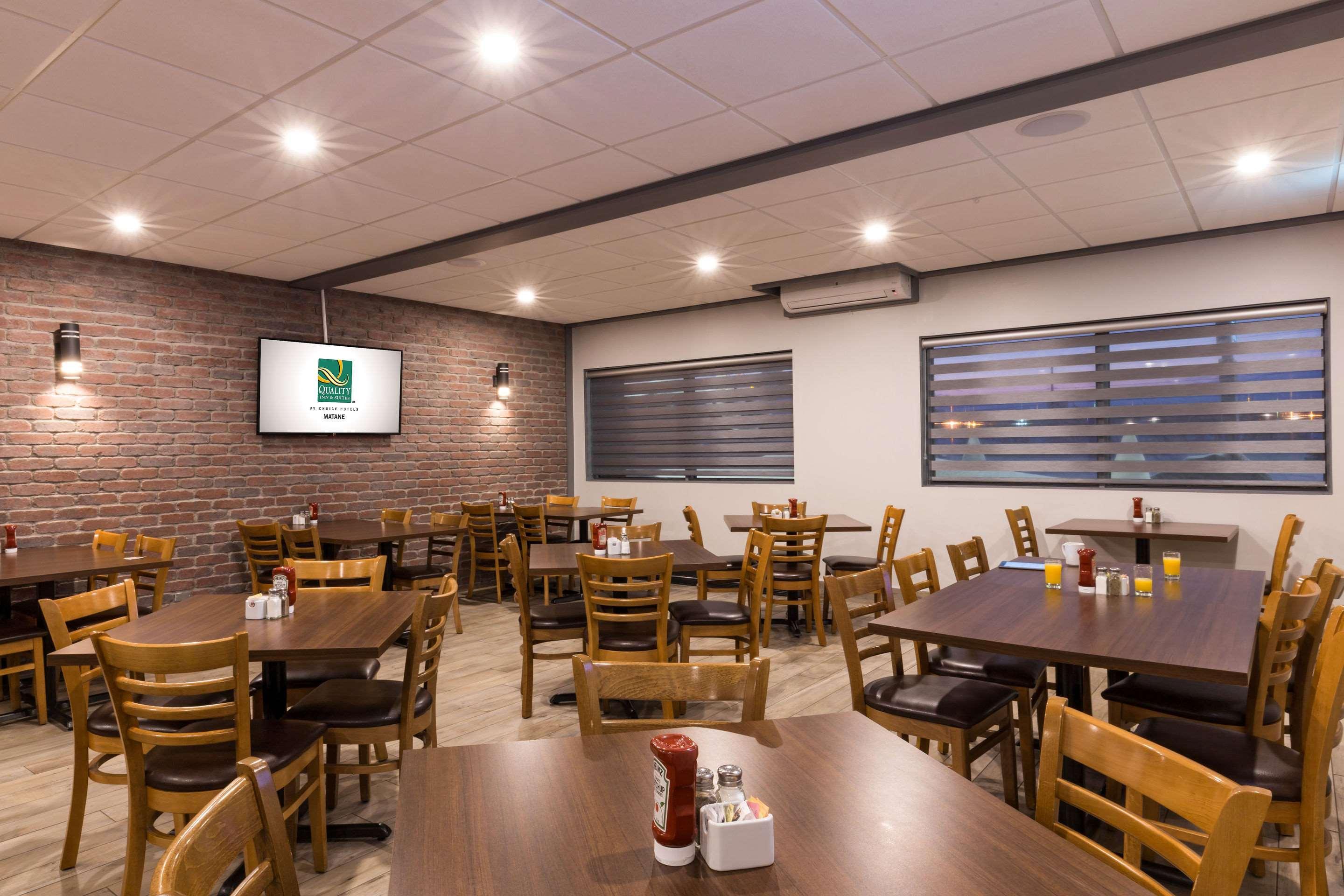 Quality Inn & Suites Matane Exterior foto